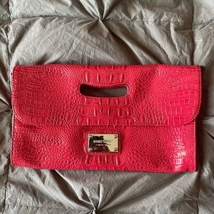 EUC Nine West Clutch Purse Color: Rose Pink/Red